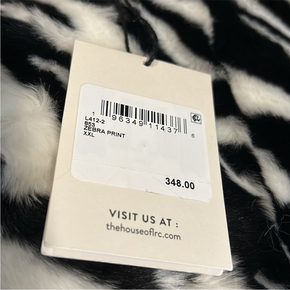 Zebra Print Faux Fur Jacket - Picture 6 of 16